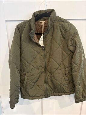 Hem & Thread Olive Quilted Puffer Jacket with Sherpa Lining